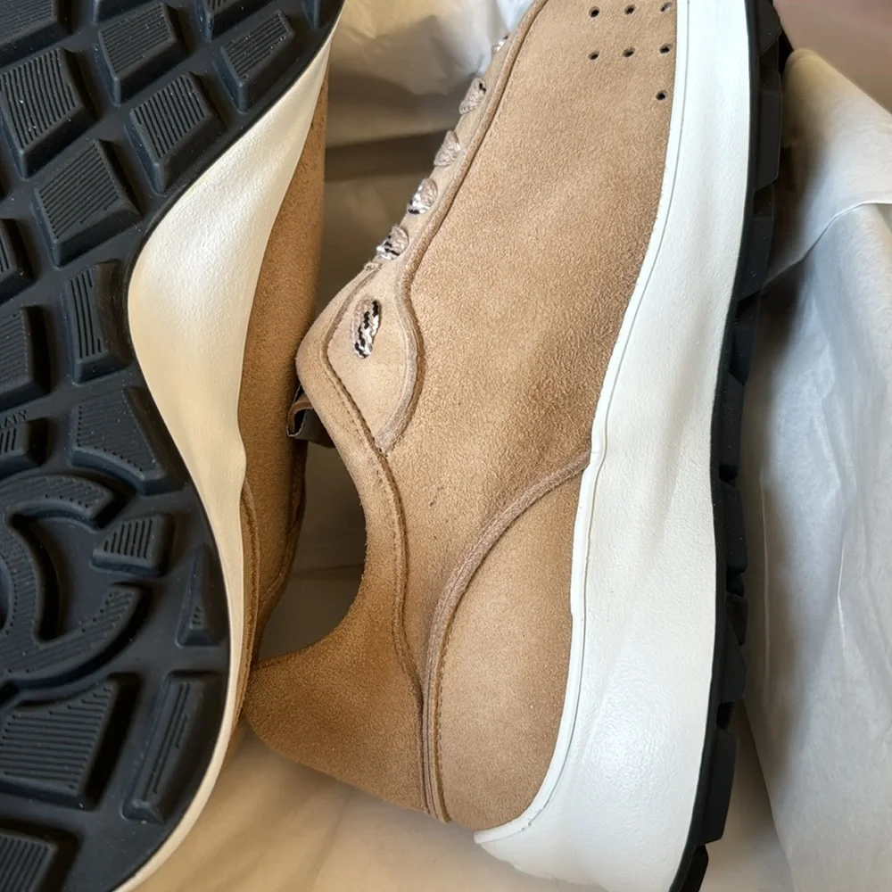 Chanel 21p beige dark suede goatskin sneaker trainer flat sz 38